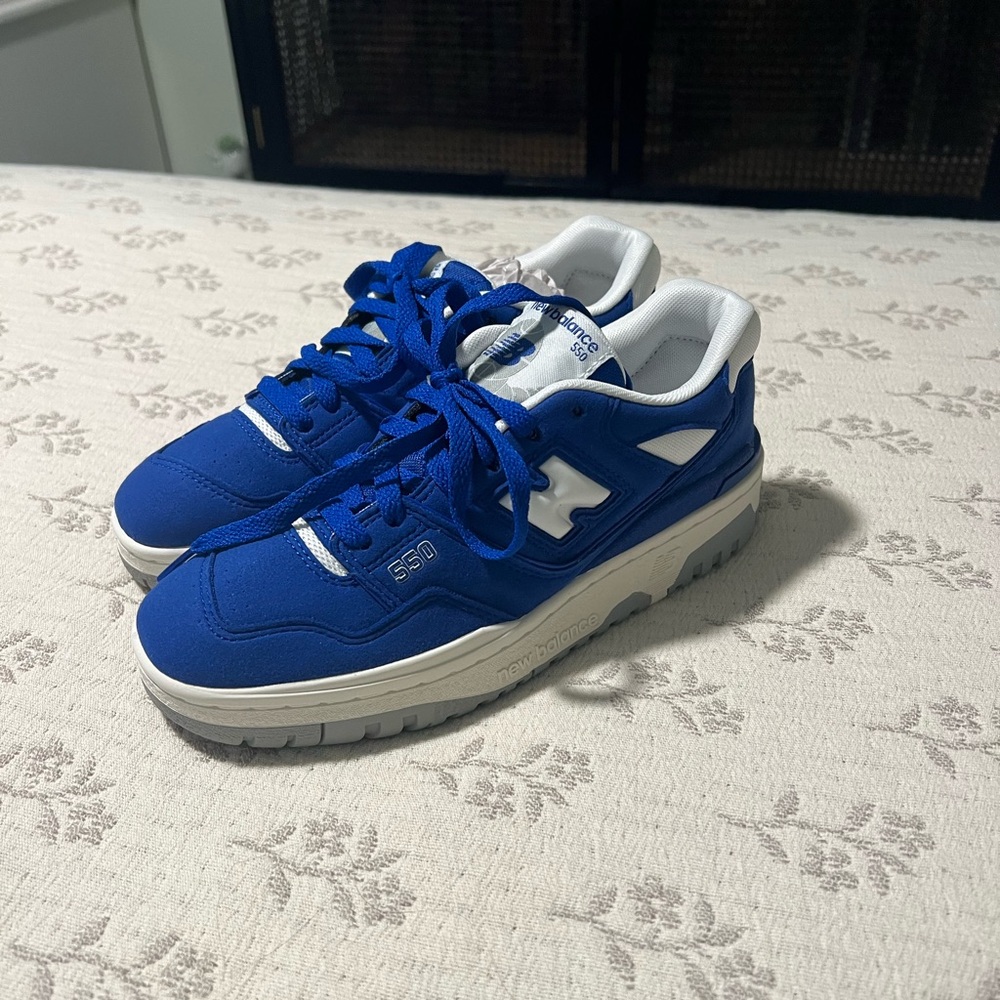 New Balance 550